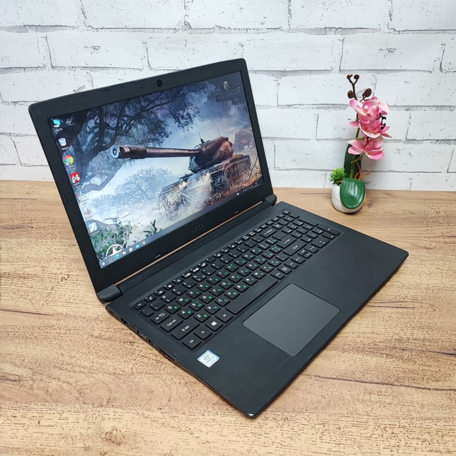 Ноутбук Б/В Acer N17C4, Intel Core i5-7200U, DDR4 8 GB, SSD 512GB, 15.6" Full HD