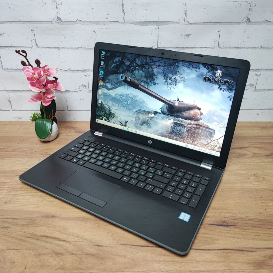 Ноутбук Б/В HP 15-BS033NL, Intel Core i3-6006U, DDR4 24 GB, SSD 256GB, 15.6" HD