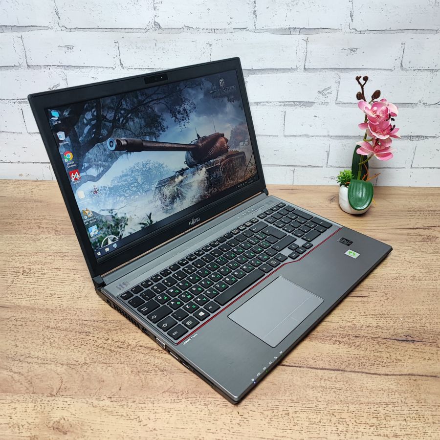 Ноутбук Б/В Fujitsu E754, Intel Core i5-4300M, DDR3 8 GB, SSD 128GB, 15.6" HD