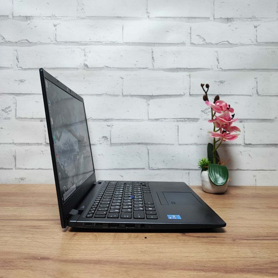 Ноутбук Б/В Dynabook X30L-J-13Q, Intel Core i5-11Gen, DDR4 24 GB, SSD 512GB, 13" Full HD