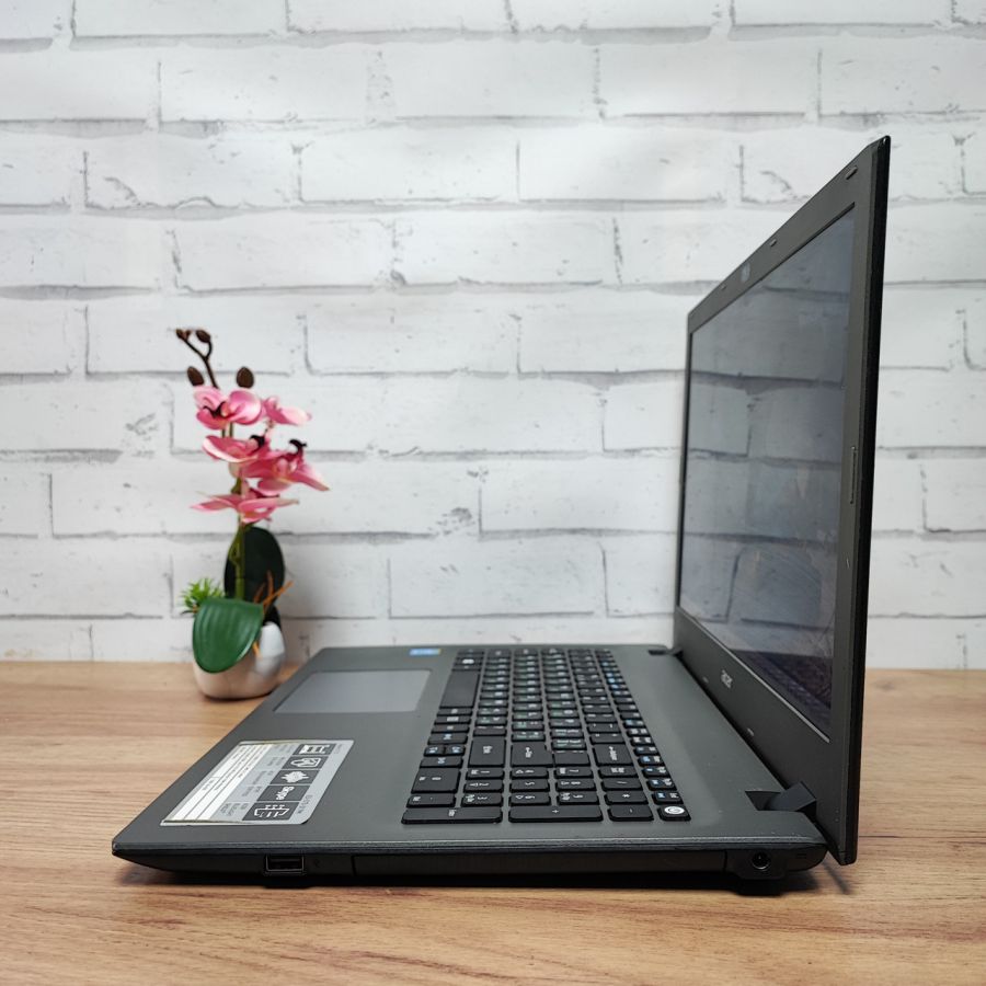 Ноутбук Б/В Acer Aspire E5-573, Intel Core i3-5005U, DDR3 8 GB, SSD 128GB