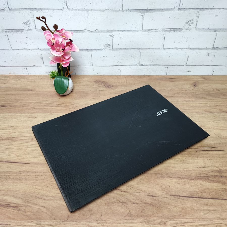 Ноутбук Б/В Acer Aspire E5-573, Intel Core i3-5005U, DDR3 8 GB, SSD 128GB