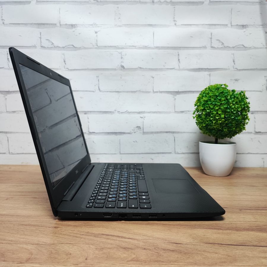 Ноутбук Б/В Dell Inspiron P75F, Intel Core i3-8145U, DDR4 16 GB, SSD 256GB, 15.6" Full HD Сенсор