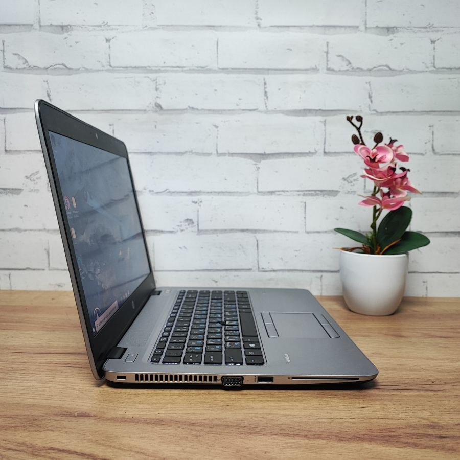 Уцінка! Ноутбук Б/В HP EliteBook 840 G3, Intel Core i5-6200U, DDR4 16 GB, SSD 256GB + HDD 500GB, 14" Full HD