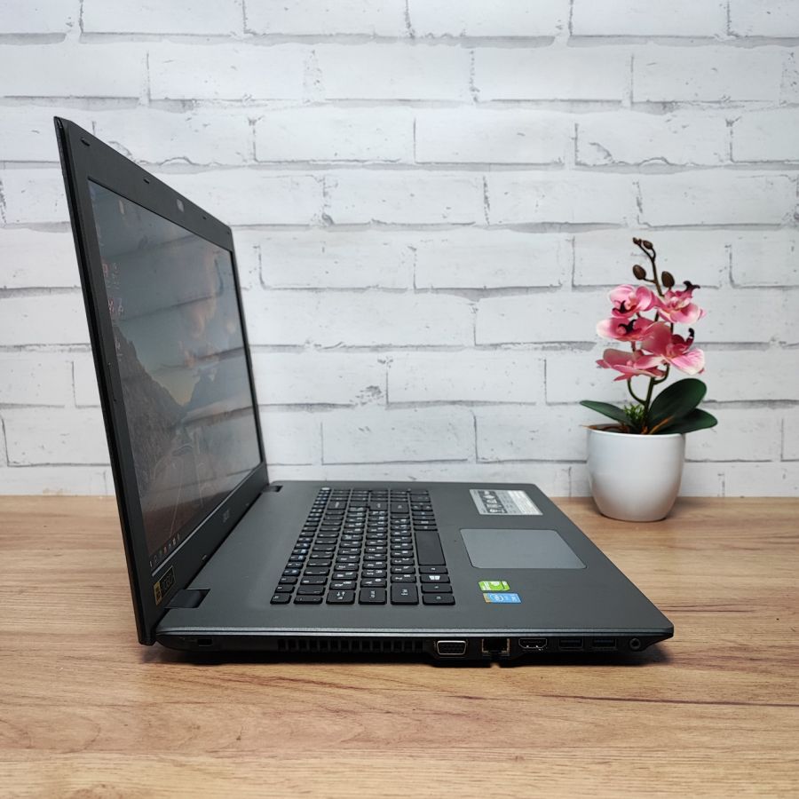 Ноутбук Б/В Acer Aspire E5-772G, Intel Core i3-5005U, DDR3 8 GB, SSD 256GB, NVIDIA GeForce 920M 2Gb, 17.3"