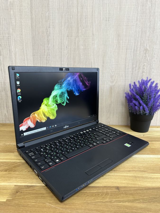 Ноутбук Б/В Fujitsu LifeBook E554, Intel Core i7-4712MQ, DDR3 16 GB, SSD 256GB, 15.6" HD
