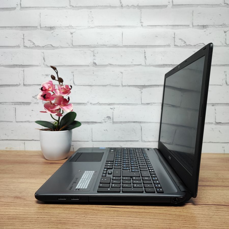 Ноутбук Б/В Acer E1-572, Intel Core i7-4500U, DDR3 8 GB, SSD 256GB, 15.6" HD