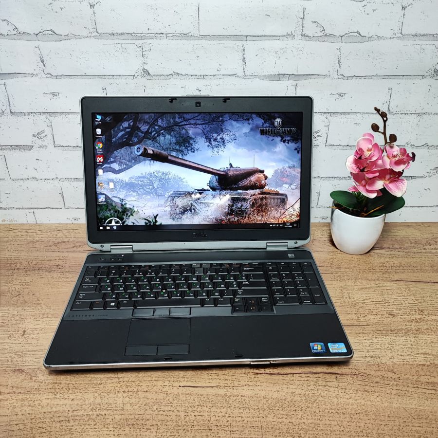 Ноутбук Б/В Dell Latitude E6530, Intel Core i5-3340M, DDR3 8 GB, SSD 128GB, NVIDIA GeForce NVS 1Gb, 15.6" Full HD