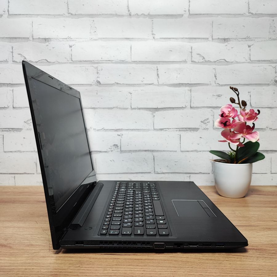 Ноутбук Б/В Lenovo Z50-75, AMD A8-7100, DDR3 8 GB, SSD 256GB, AMD Radeon R5 M230, 15.6"