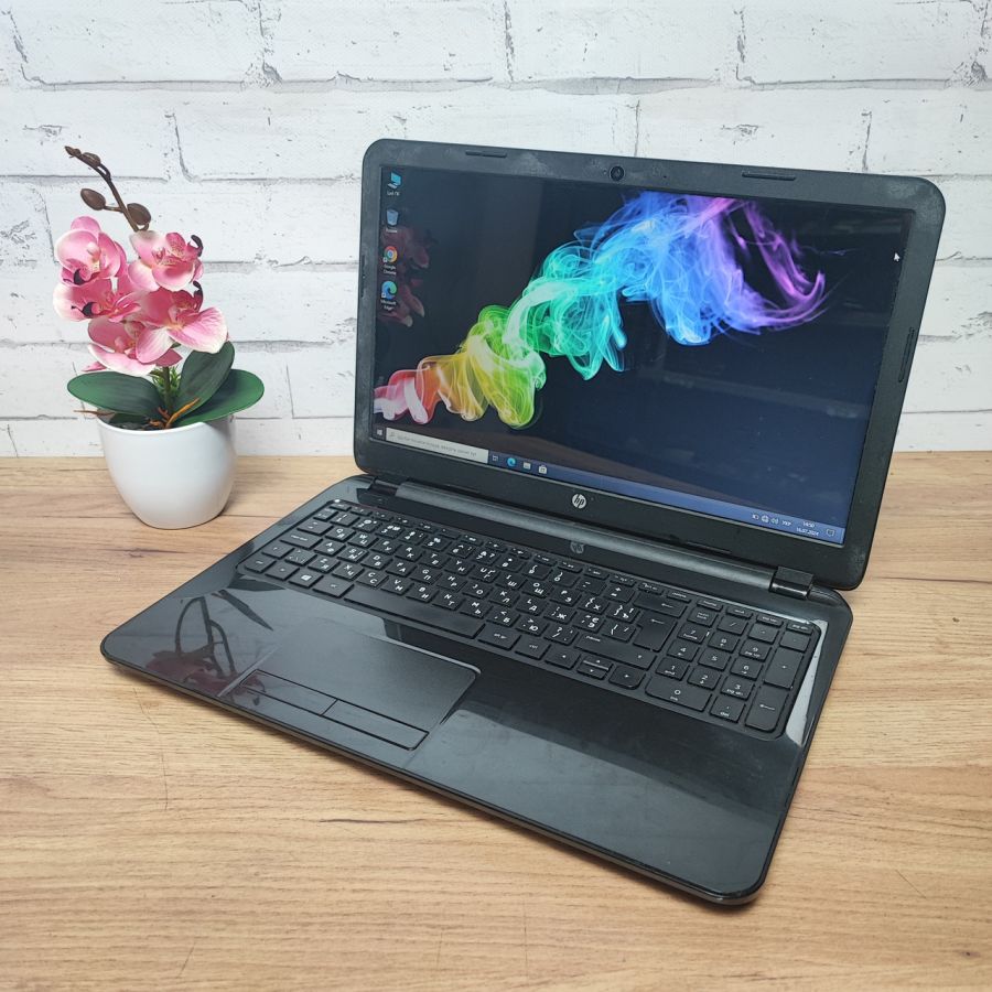 Ноутбук Б/В HP, AMD A6-6310, DDR3 8 GB, SSD 128GB, AMD Radeon R4 1Gb, 15.6"