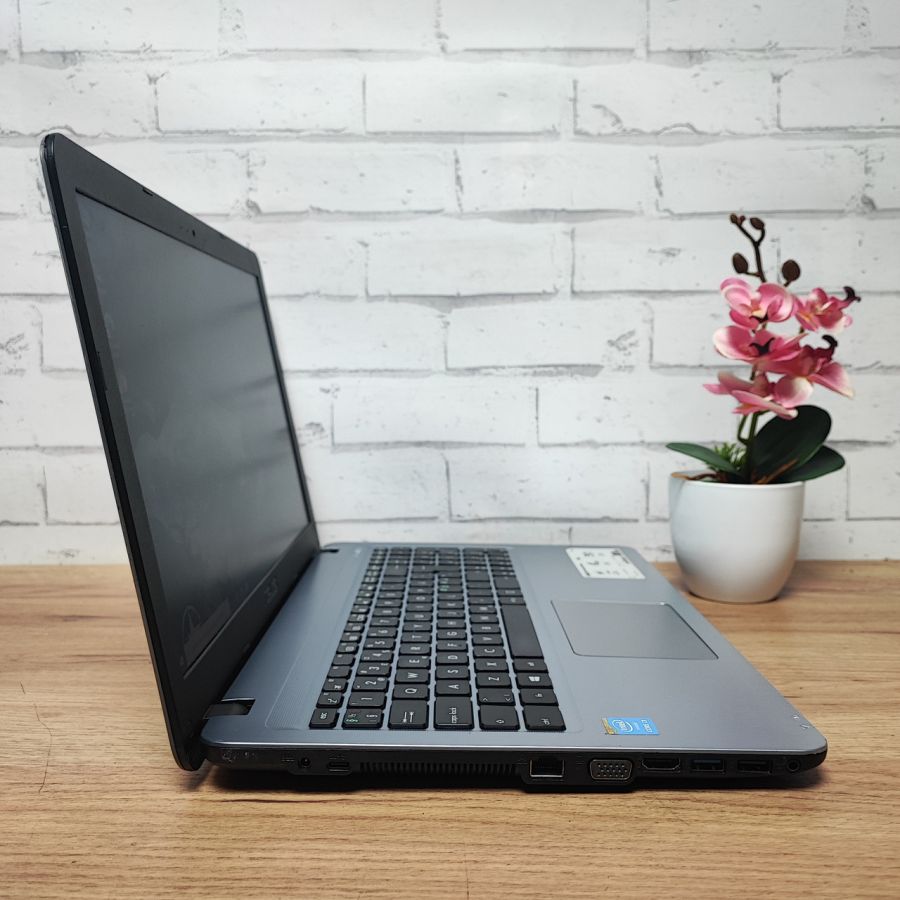 Ноутбук Б/В ASUS F540L, Intel Core i3-5005U, DDR3 8 GB, SSD 128GB, 15.6" Full HD
