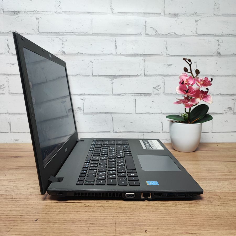 Ноутбук Б/В Acer Aspire E5-573, Intel Core i5-4210U, DDR3 12 GB, SSD 128GB, 15.6" HD