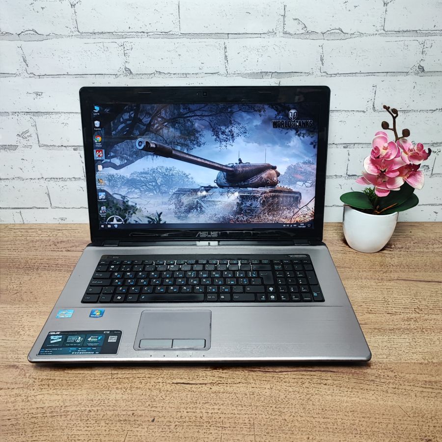 Ноутбук Б/В ASUS X73E, Intel Core i3-2310M, DDR3 8 GB, SSD 128GB + HDD 500GB, 17.3" HD