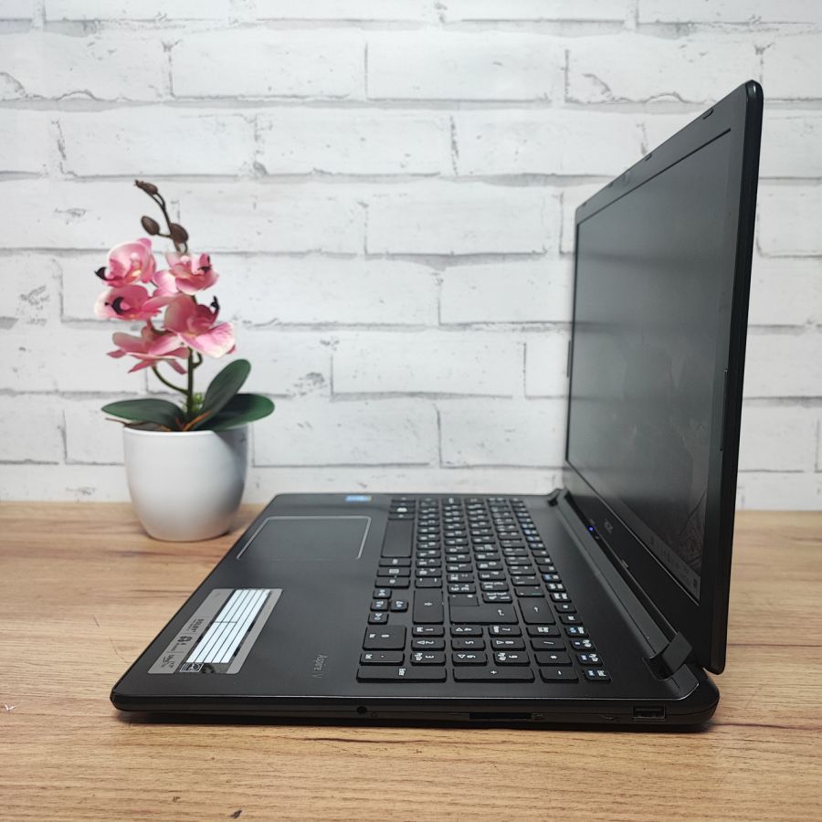 Ноутбук Б/В Acer Aspire V5 ZRQ, Intel Core i5-4200U, DDR3 8 GB, SSD 128GB, 15.6" HD