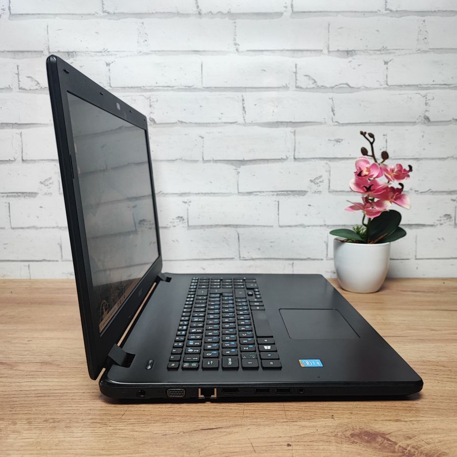 Ноутбук Б/В Acer TravelMate P276, Intel Core i3-4005U, DDR3 8 GB, SSD 128GB, 17.3" HD