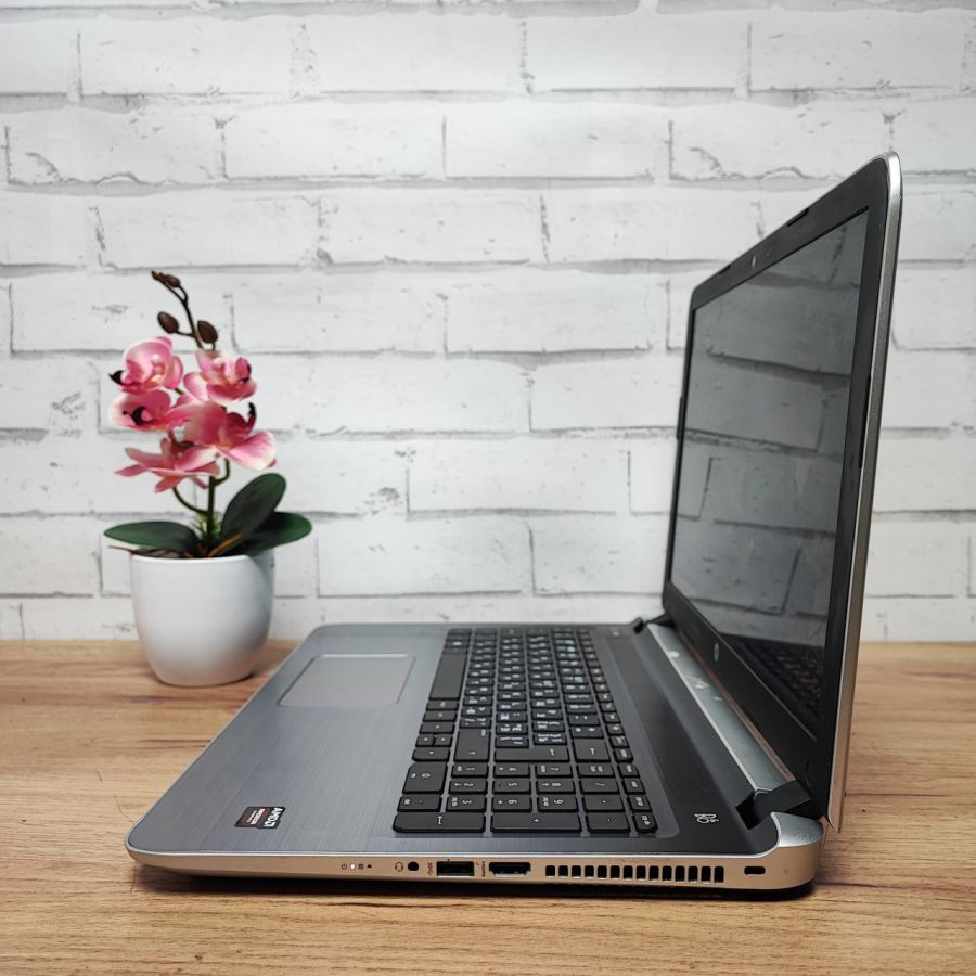 Ноутбук Б/В HP 15-AB087NO, AMD A6-6310, DDR3 8 GB, SSD 128GB, AMD Radeon R7 1Gb, 15.6"