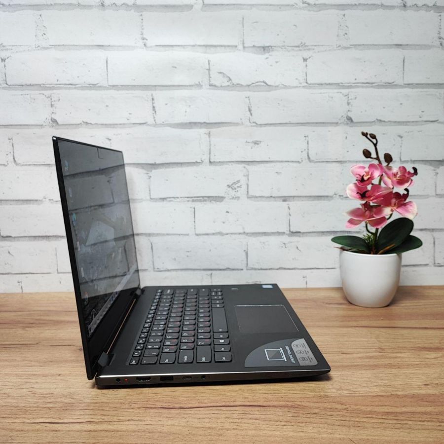 Ноутбук Б/В Lenovo Yoga 520, Intel Core i3-7100U, DDR4 16 GB, SSD 128GB + HDD 500GB, 14" Full HD Сенсор