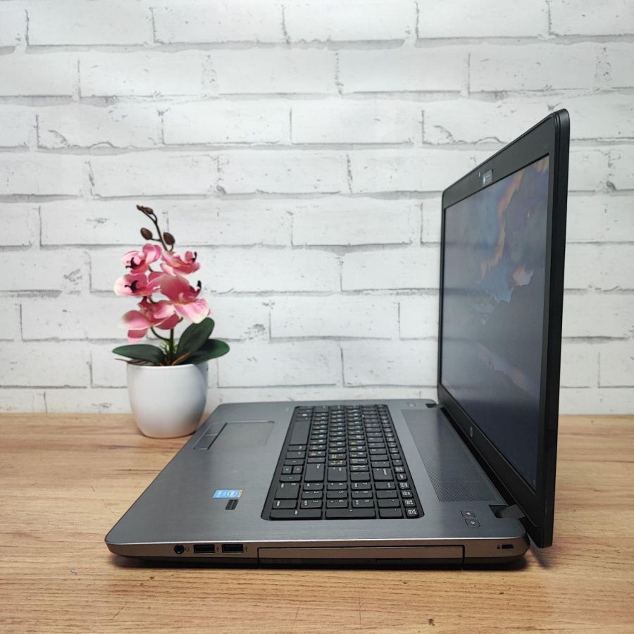 Ноутбук Б/В HP ProBook 470 G2, Intel Core i3-5010U, DDR3 8 GB, SSD 128GB, AMD Radeon M255, 17"