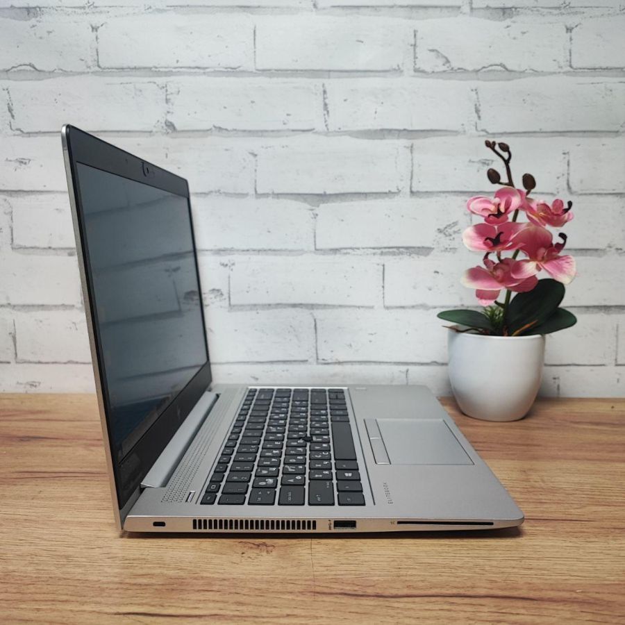 Ноутбук Б/В HP EliteBook 745 G5, AMD Ryzen 3 PRO Mobile 2300U, DDR4 16 GB, SSD 256GB, AMD Radeon Vega, 14" Full HD