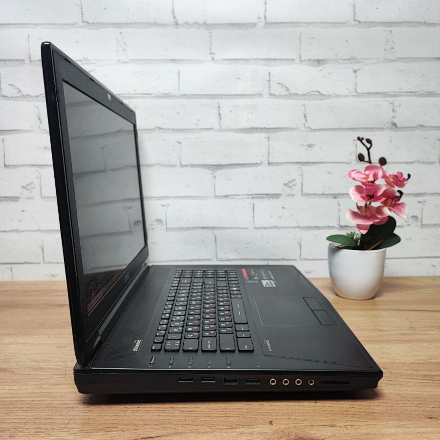 Ноутбук Б/В MSI MS-1781, Intel Core i7-4720HQ, DDR3 32 GB, SSD 128GB + SSD 500GB + HDD 500GB, NVIDIA GeForce GTX 970M 3Gb, 17" Full HD