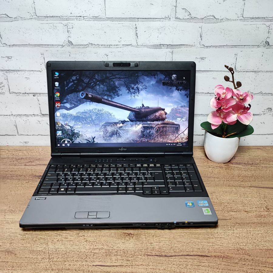 Ноутбук Б/В Fujitsu E782, Intel Core i5-3320M, DDR3 8 GB, SSD 128GB, 15.6" HD