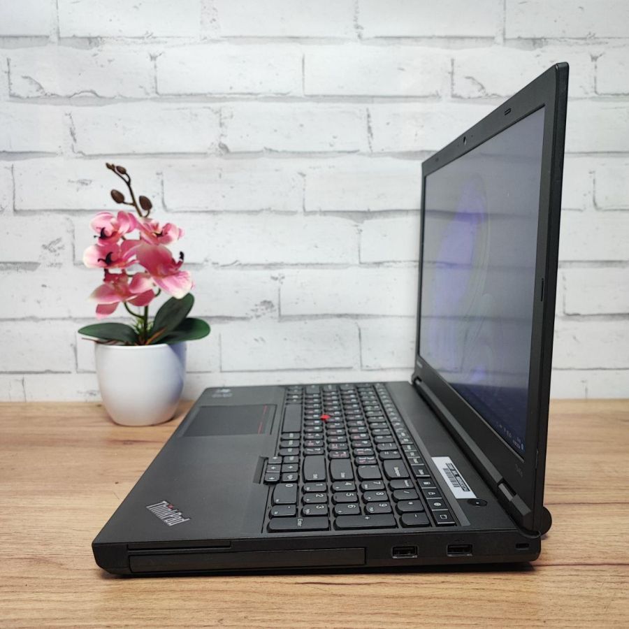 Ноутбук Б/В Lenovo T540P, Intel Core i5-4300M, DDR3 8 GB, SSD 256GB, 15.6" Full HD