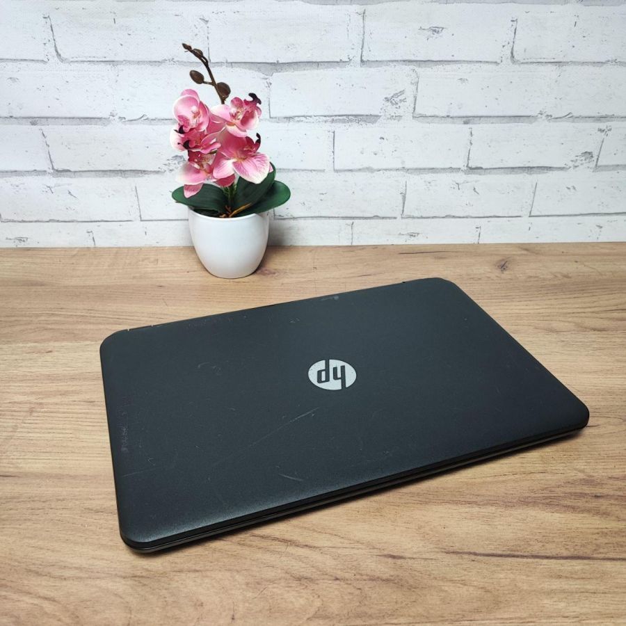 Ноутбук Б/В HP 15-R051ND, Intel Core i3-3217U, DDR3 8 GB, SSD 128GB, 15.6" HD