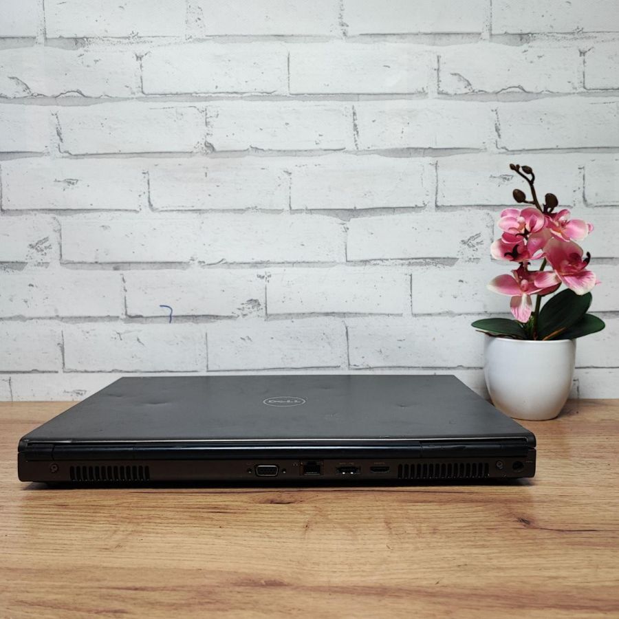 Уцінка! Ноутбук Б/В Dell Precision M4600, Intel Core i7-2820QM, DDR3 16 GB, SSD 256GB, NVIDIA Quadro 2000M 2Gb, 15.6" Full HD