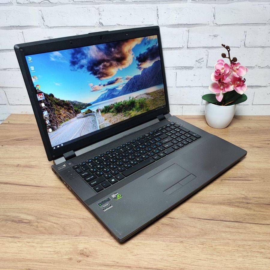 Ноутбук Б/В BTO W370ST, Intel Core i7-4700MQ, DDR3 12 GB, SSD 256GB, NVIDIA GeForce GTX 765M 2Gb, 17" Full HD