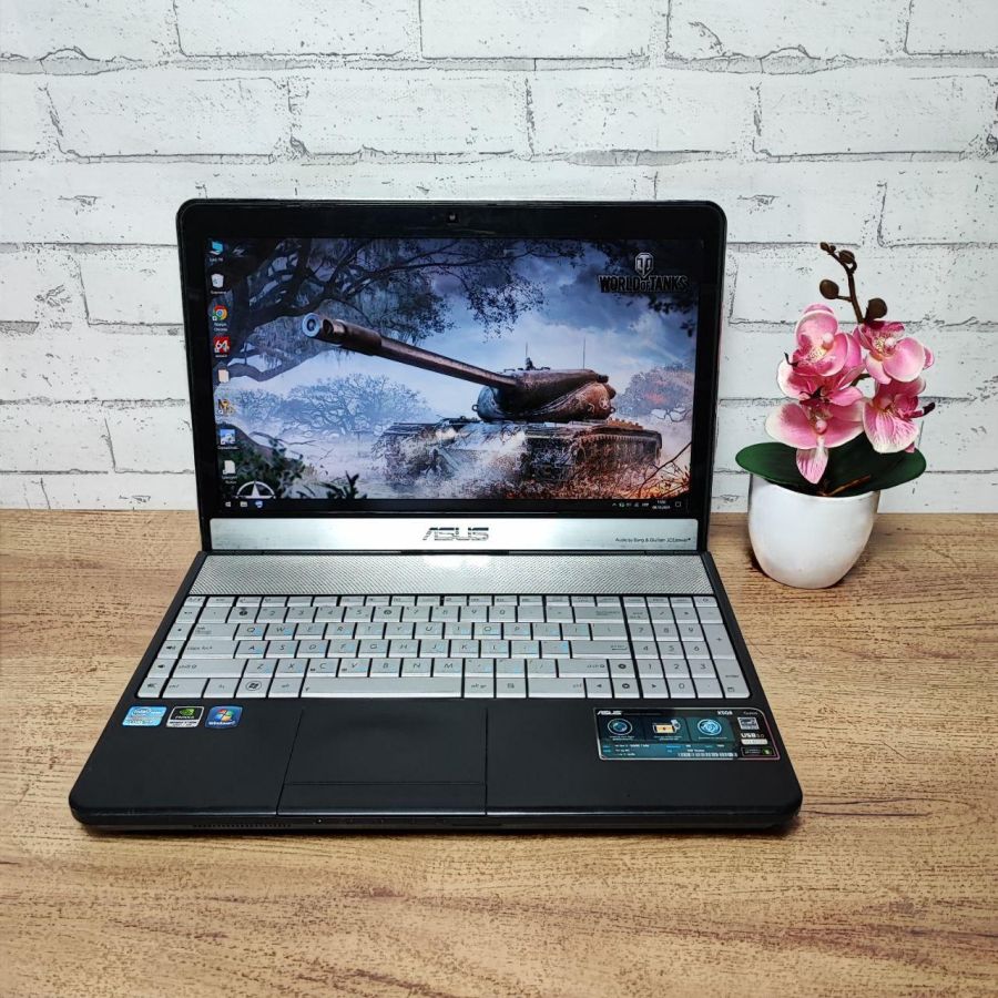 Ноутбук Б/В ASUS X5QS, Intel Core i7-2630QM, DDR3 8 GB, SSD 360GB, NVIDIA GeForce GT555M 2Gb, 15.6" Full HD