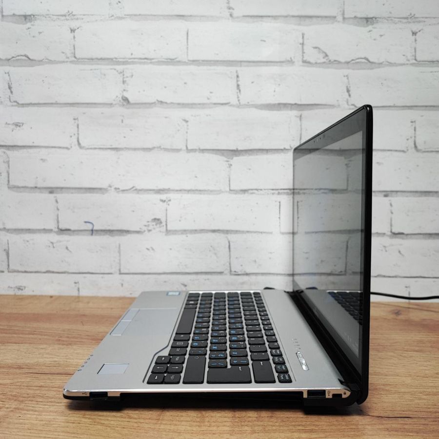 Уцінка! Ноутбук Б/В Fujitsu S936, Intel Core i5-6200U, DDR4 4 GB, SSD 128GB, 13" Full HD Сенсор