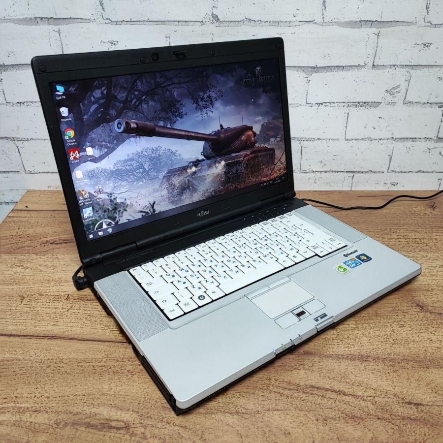 Ноутбук Б/В Fujitsu E780, Intel Core i3-370M, DDR3 4 GB, HDD 500GB, 15.6" HD