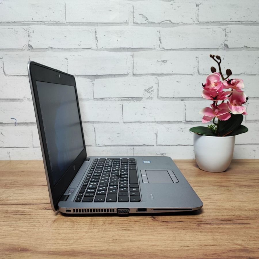 Ноутбук Б/В HP EliteBook 820 G3, Intel Core i3-6100U, DDR4 8 GB, SSD 128GB, 12" HD
