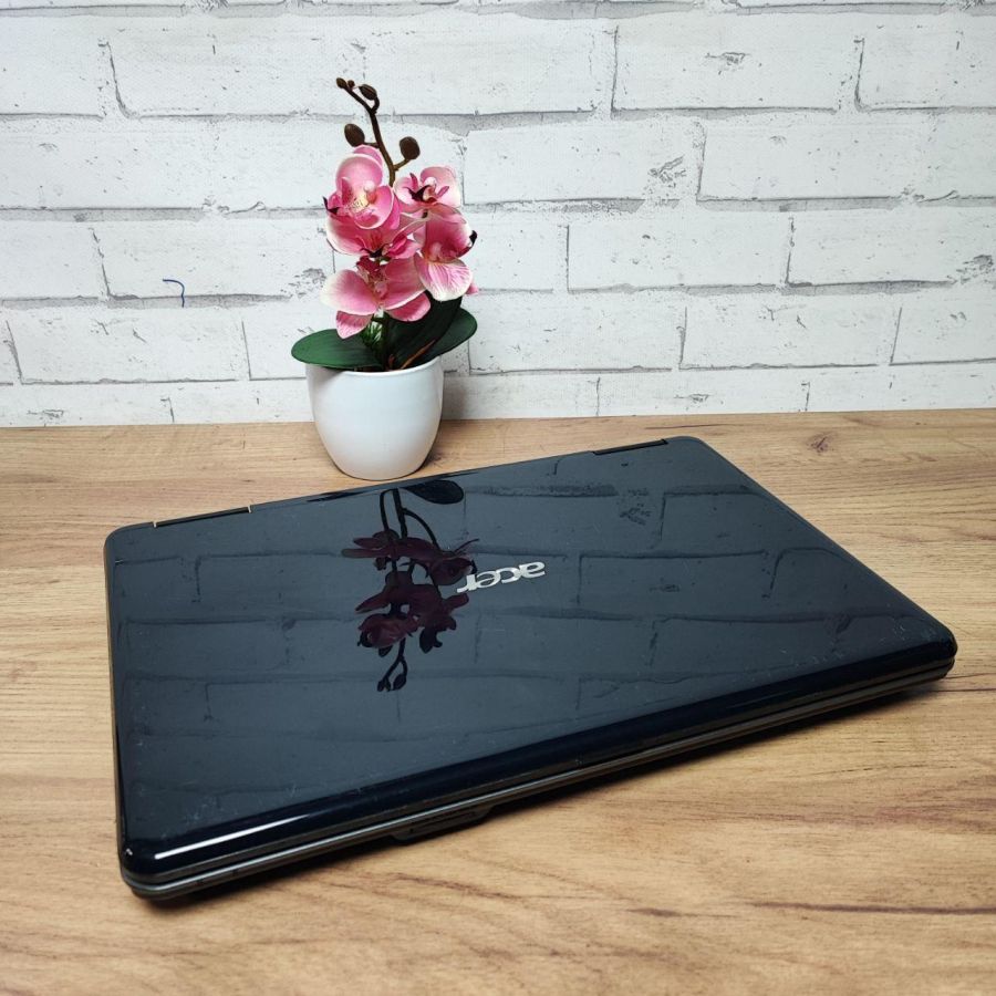 Ноутбук Б/В Acer Aspire 5732Z, Intel Pentium T4300, DDR2 4 GB, SSD 128GB, Intel Mobile 4, 15.6"
