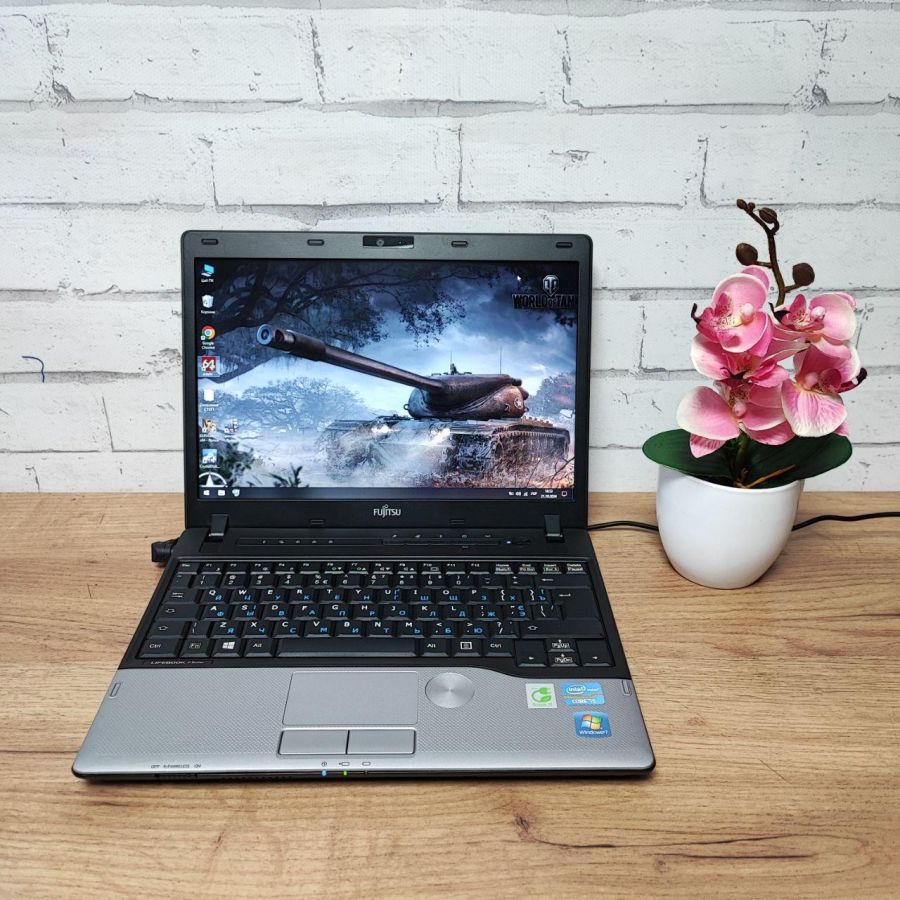 Ноутбук Б/В Fujitsu P702, Intel Core i5-3210M, DDR3 8 GB, HDD 750GB, 12.1" HD