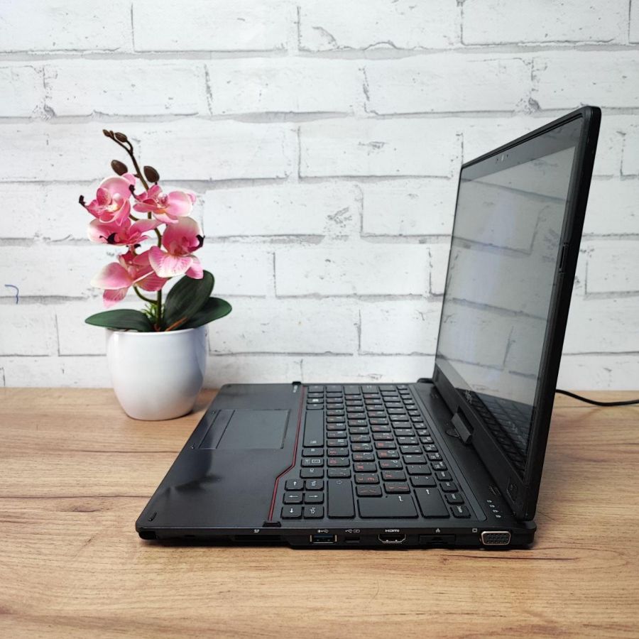 Ноутбук Б/В Fujitsu T937, Intel Core i5-7300U, DDR4 8 GB, SSD 256GB, 13" Full HD Сенсор