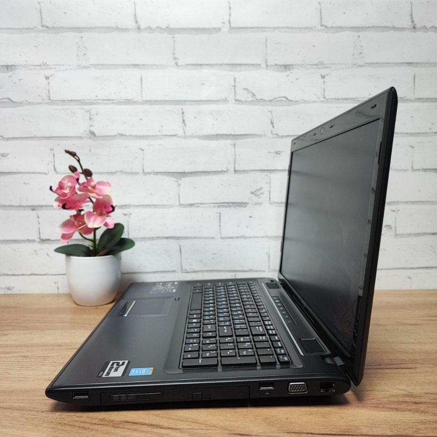 Ноутбук Б/В MSI CR70, Intel Core i3-4000M, DDR3 8 GB, SSD 128GB, 17" (1600x900x60Hz)