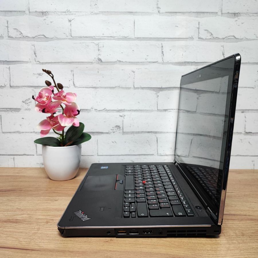 Ноутбук Б/В Lenovo E420S, Intel Core i5-2430M, DDR3 8 GB, SSD 256GB, 14" HD