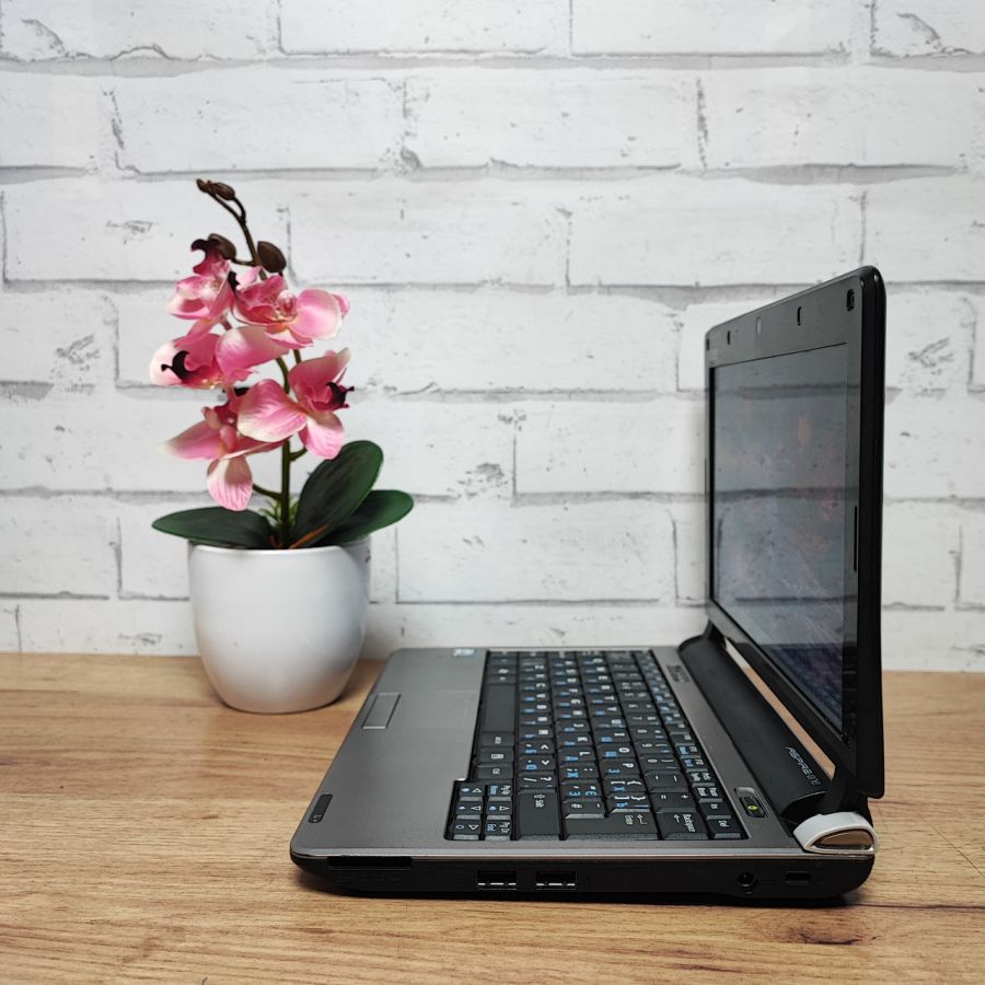 Ноутбук Б/В Acer Aspire One D250-0Bk, Intel Atom N270, DDR2 2 GB, SSD 128GB, Intel Mobile, 10.1"