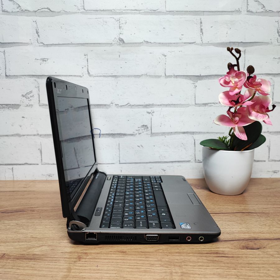 Ноутбук Б/В Acer Aspire One D250-0Bk, Intel Atom N270, DDR2 2 GB, SSD 128GB, Intel Mobile, 10.1"
