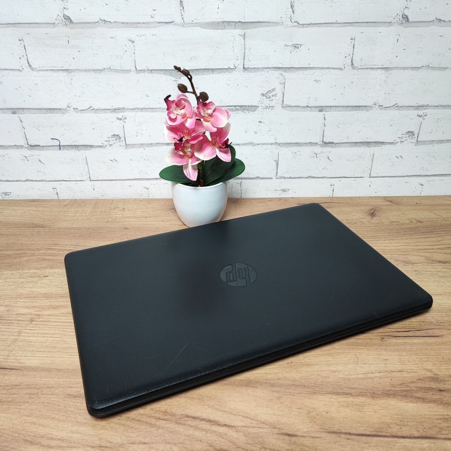 Ноутбук Б/В HP Laptopem, Intel Core i5-8265U, DDR4 8 GB, SSD 128GB, 15" Full HD