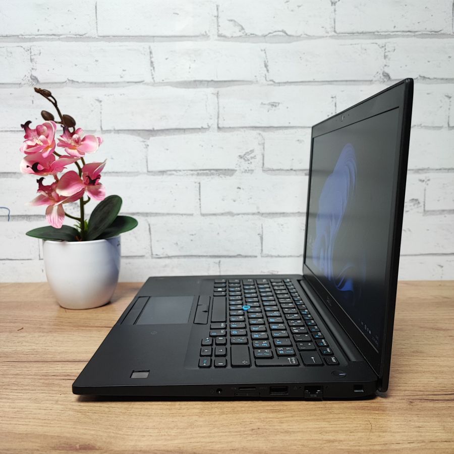 Ноутбук Б/В Dell Latitude 7480, Intel Core i5-7300U, DDR4 8 GB, SSD 256GB, 14" Full HD
