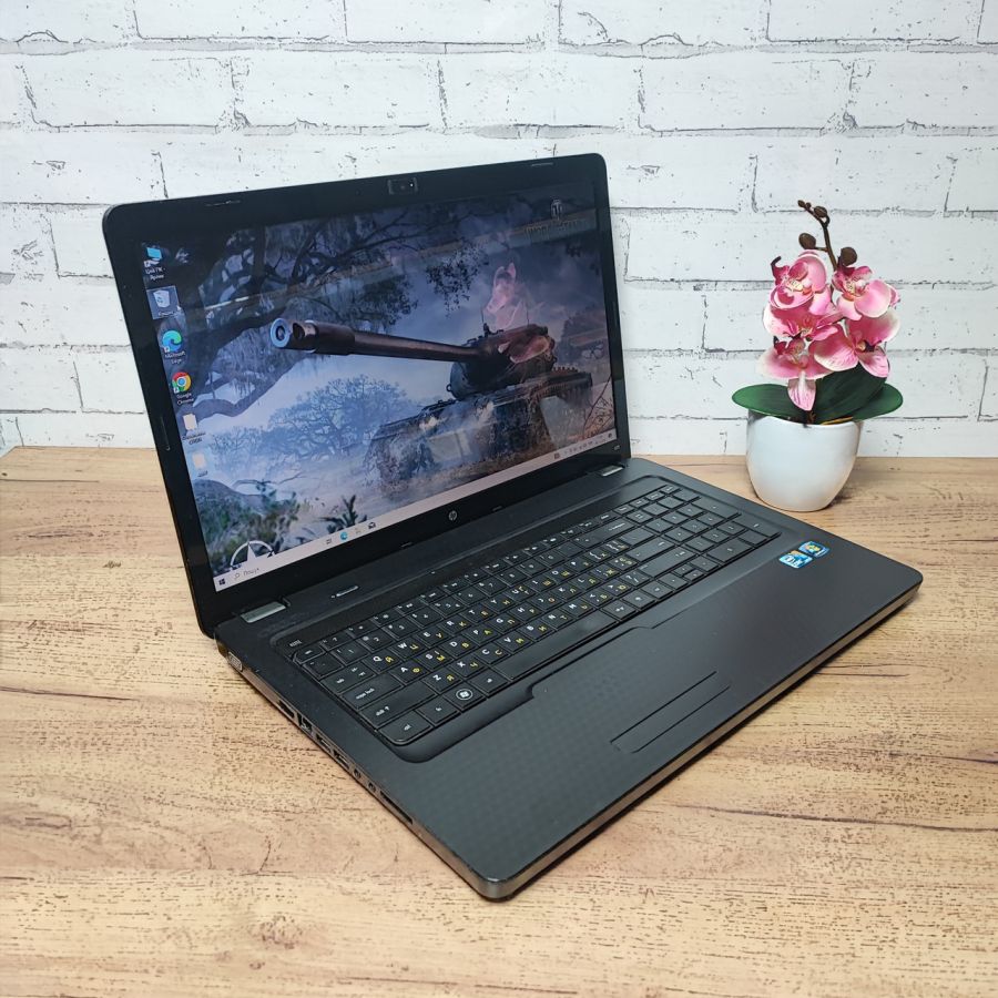 Ноутбук Б/В HP G72, Intel Core i3-350M, DDR3 8 GB, SSD 128GB, 17.3" HD