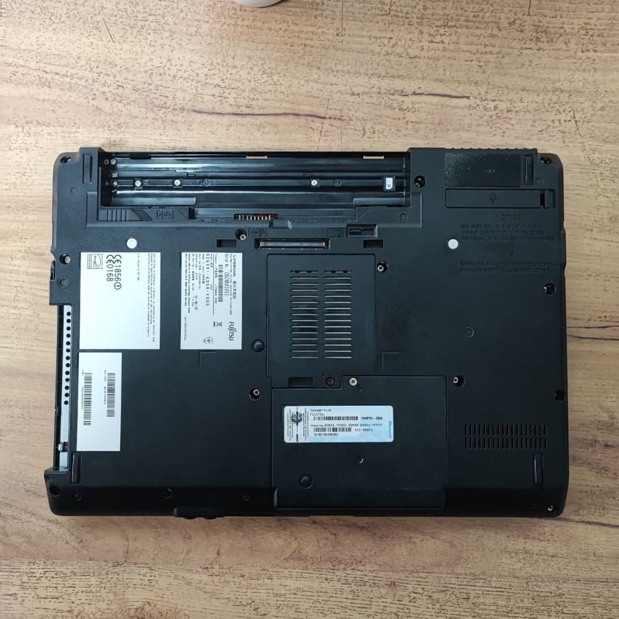 Ноутбук Б/В Fujitsu S782, Intel Core i5-3320M, DDR3 4 GB, SSD 128GB, 13.3" HD