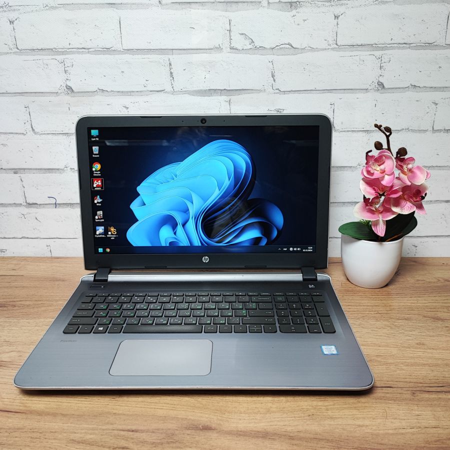Ноутбук Б/В HP ProtectSmart, Intel Core i5-6200U, DDR3 8 GB, SSD 128GB, 15.6" HD