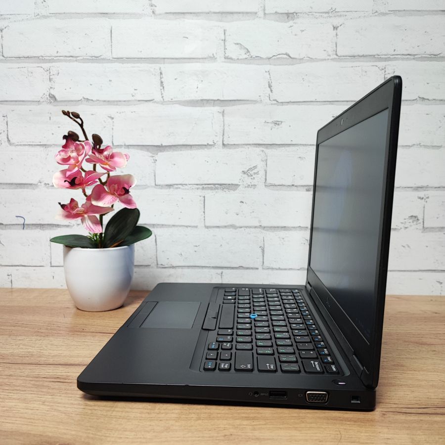 Ноутбук Б/В Dell Latitude 5490, Intel Core i5-8250U, DDR4 8 GB, SSD 128GB, 14" Full HD