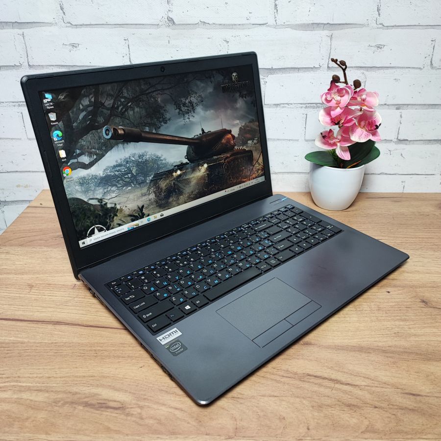 Ноутбук Б/В BTO N250PU, Intel Pentium N4200, DDR3 4 GB, SSD 128GB, 15.6" Full HD