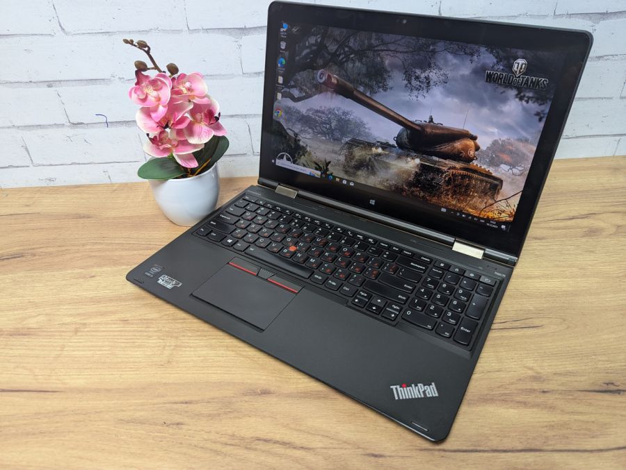 Ноутбук Б/В Lenovo Yoga 15, Intel Core i5-5200U, DDR3 8 GB, SSD 256GB, 15.6" Full HD Сенсор