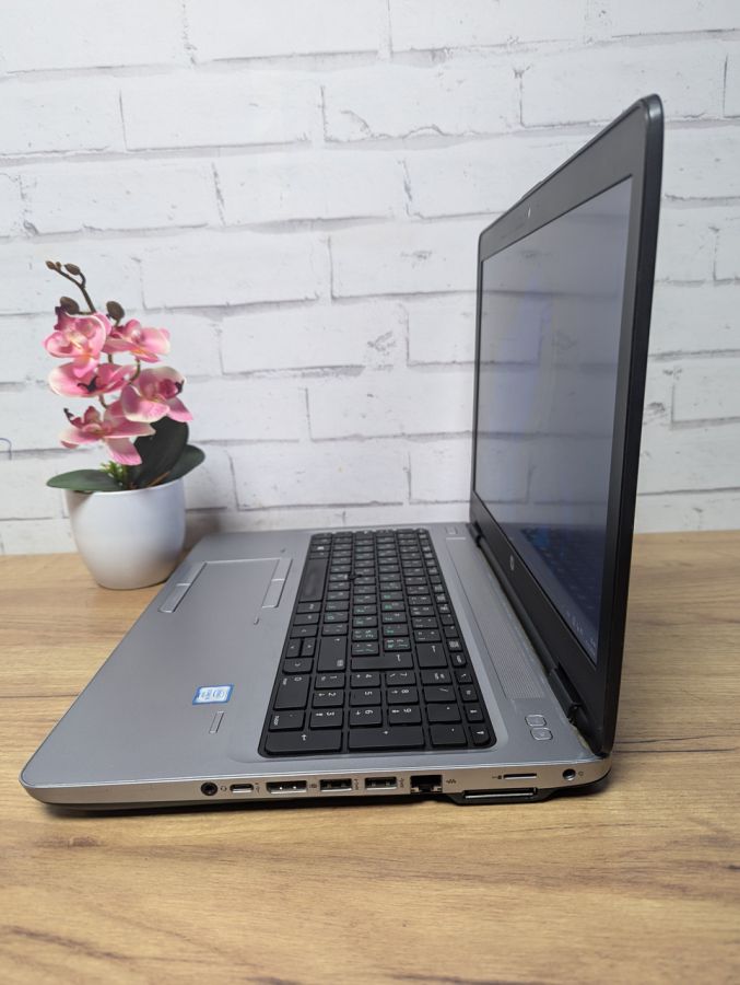 Ноутбук Б/В HP ProBook 650 G2, Intel Core i5-6200U, DDR4 8 GB, SSD 128GB, 15.6" HD
