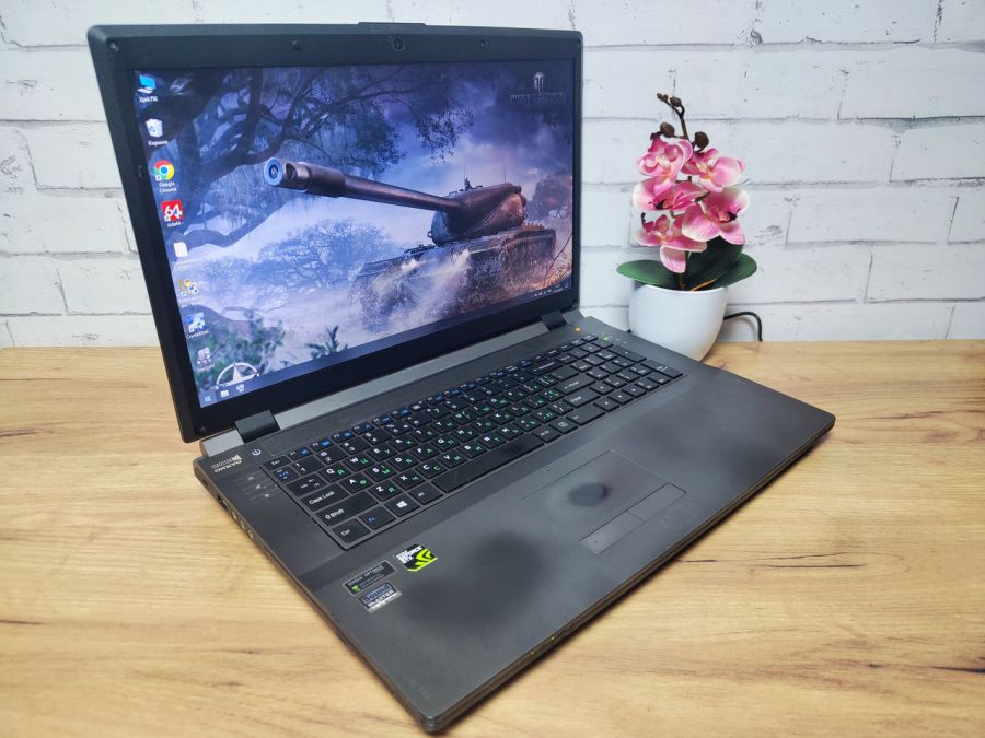 Уцінка! Ноутбук Б/В BTO W370ST, Intel Core i7-4700MQ, DDR3 12 GB, SSD 128GB + HDD 500GB, GTX 765M 2Gb, 17"